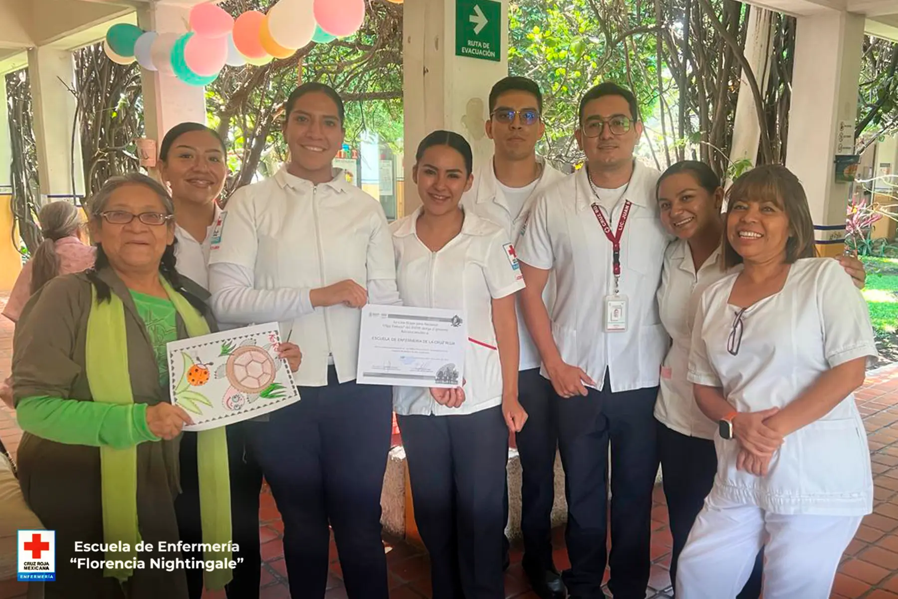 Celebrando el Compromiso y Amor de Nuestros Alumnos - Escuela de